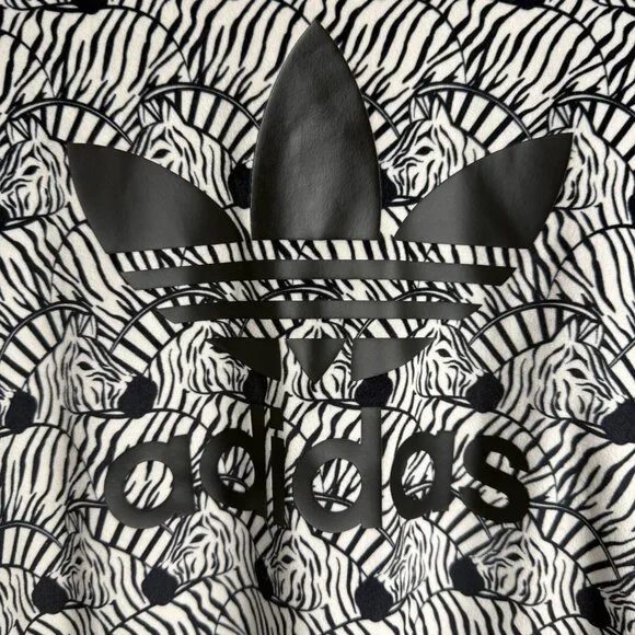 Adidas Zebra Print Velour Soft Crewneck Long Sleeve Top Kids Size Large - Picture 2 of 4